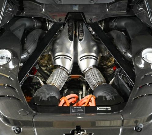 Ferrari 296 GTB #7100 – Engine bay
