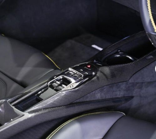 Ferrari 296 GTB #7100 – Carbon console