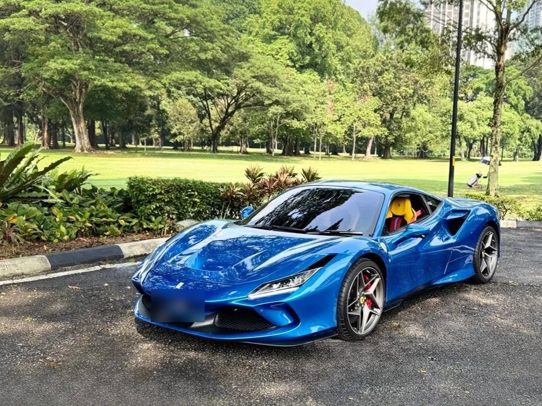 Ferrari F8 Tributo 3.9 V8