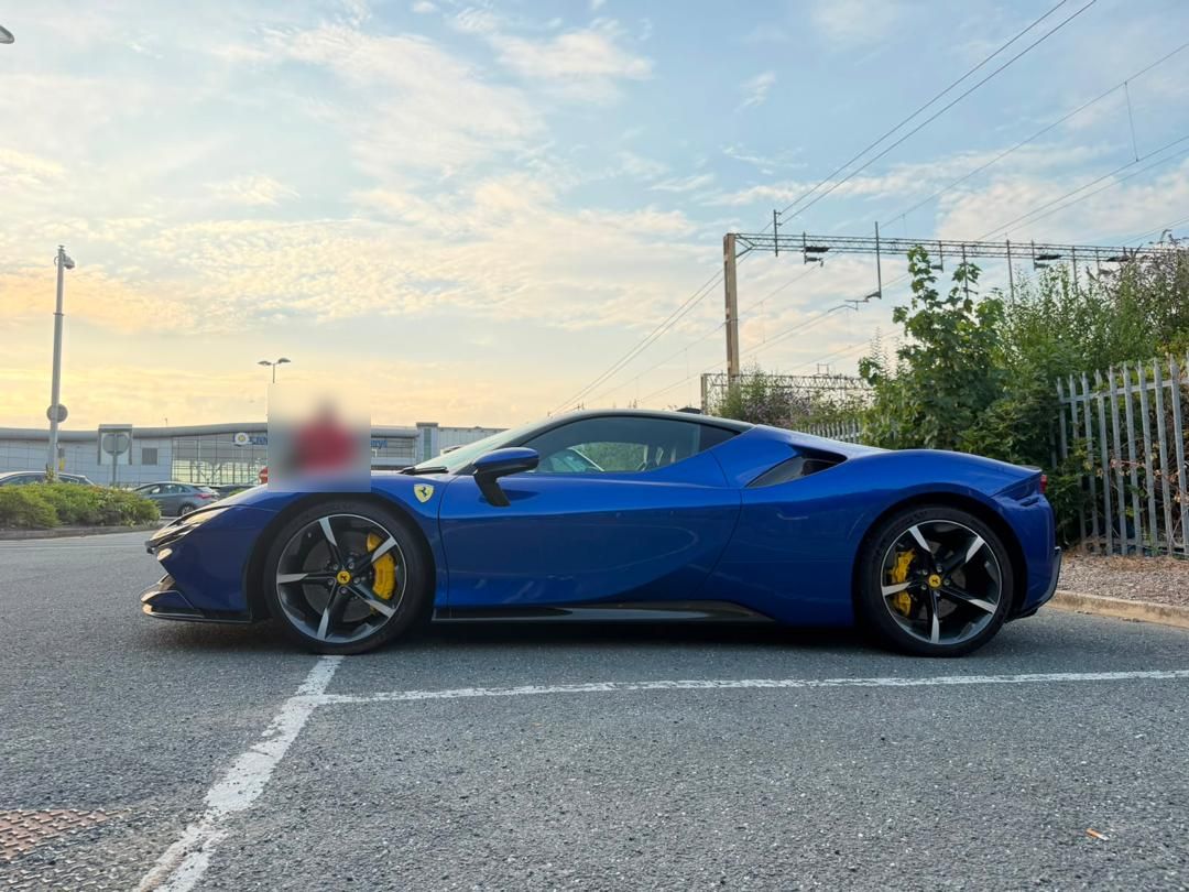 Ferrari SF90 Stradale #0807 – Side