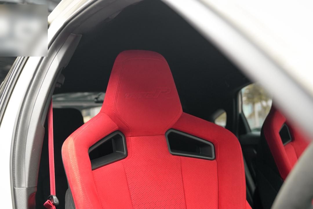 Honda Civic Type R FL5 #0231 – Seat
