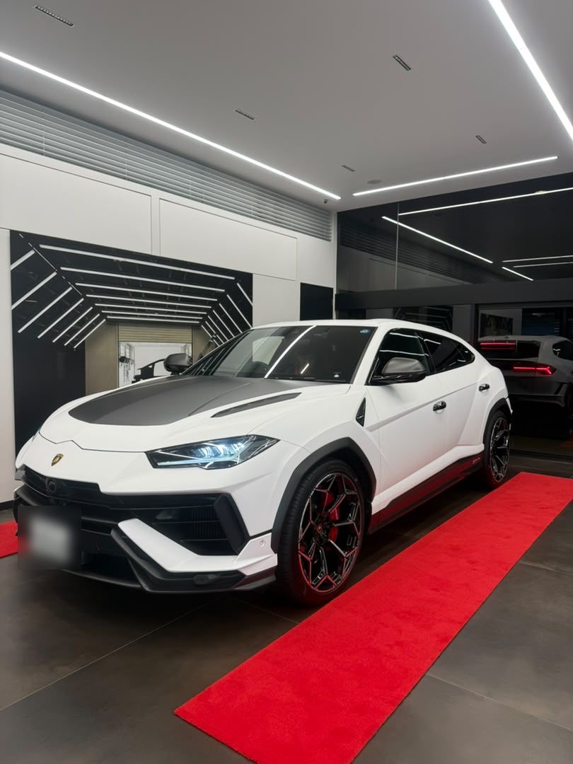 Lamborghini Urus Performante #9453