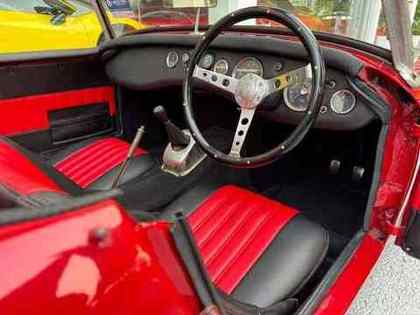 1964 MG Midget interior photo 1