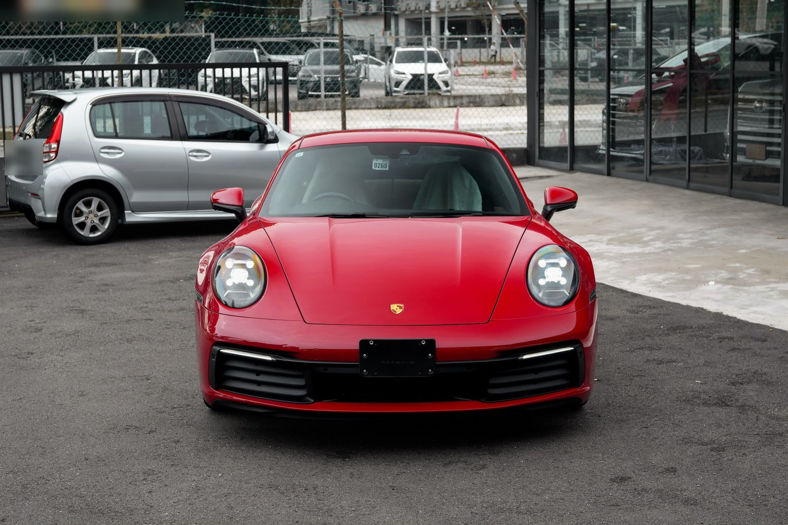 Porsche 911 Carrera #0265 – Front