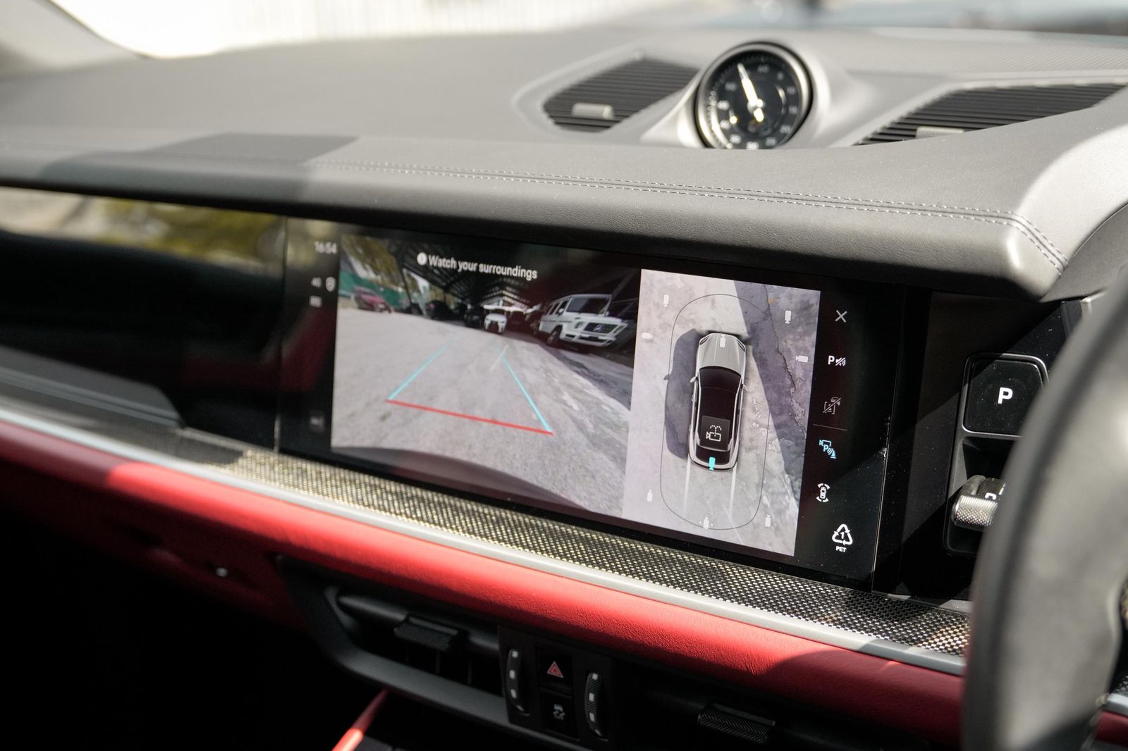 Porsche Cayenne Coupe #8877 – 360 camera screen